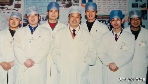 武汉疫情有多少医生殉职（武汉疫情中牺牲的医生有多少人）