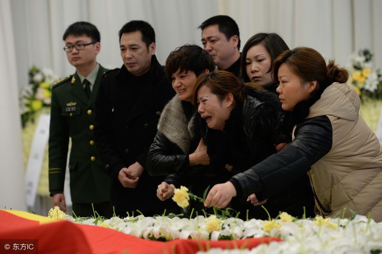 武汉疫情有多少医生殉职（武汉疫情中牺牲的医生有多少人）
