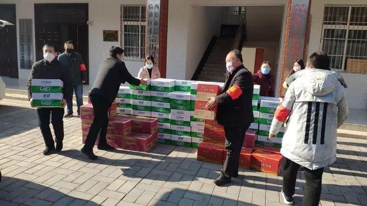 媒体拷问西安疫情:网传西安疫情