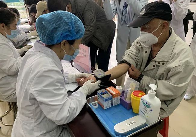疫情打疫苗/疫情打疫苗几岁开始打
