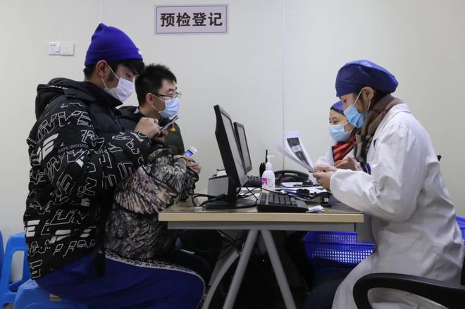 上海疫情拐点:疫情爆发上海