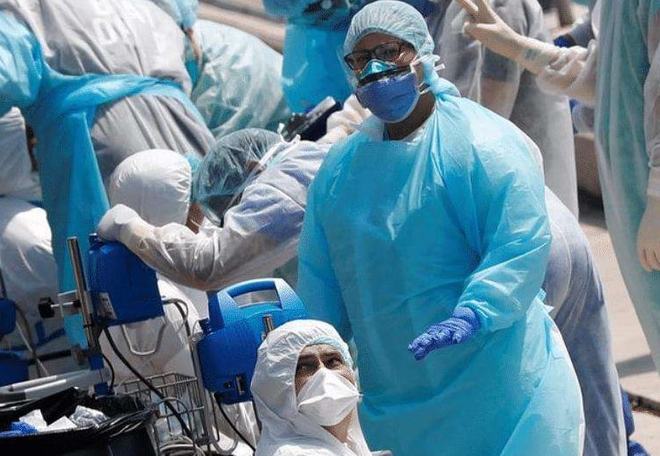 新冠疫情爆发:新冠疫情爆发还是暴发