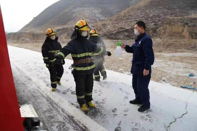 抗击疫情打败疫情（抗击疫情打败疫情的句子）