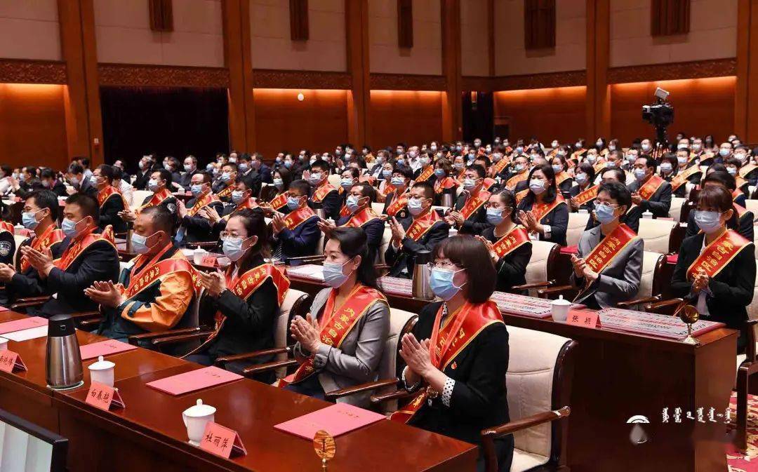 韩红疫情事迹:有关韩红抗击疫情的资料 韩红疫情事迹:有关韩红抗击疫情的资料